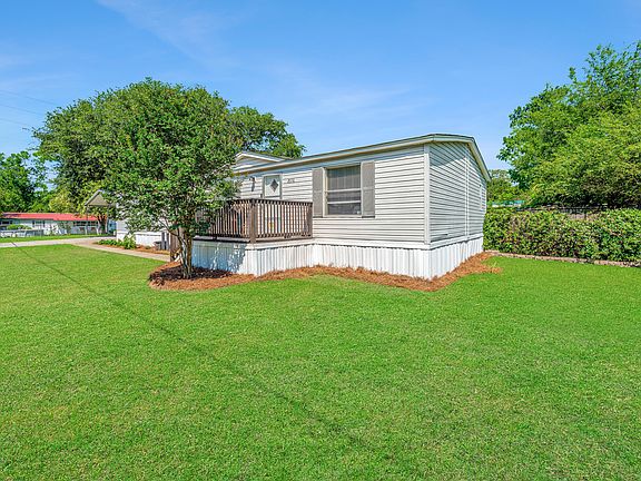 4th image of 1039 Wilhite Dr