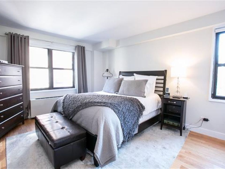 2nd image of 139 E 33rd St APT 12D