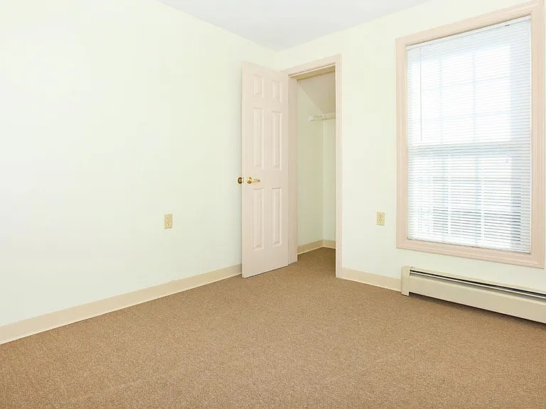 125 Meadow Ln — Photo 7