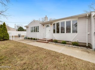 5 Barrier Drive, Hazlet, NJ 07730