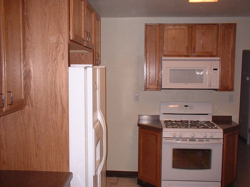 New Microwave & Gas Range