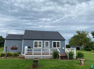 18465 Ahlers Ave, Kenneth, MN 56147