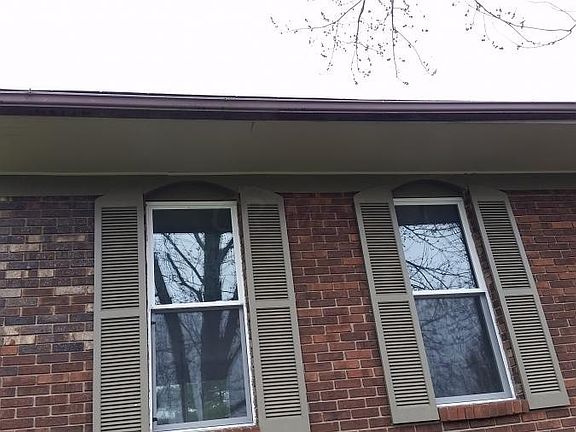 5th image of 13372 Falmouth Ave Unit E