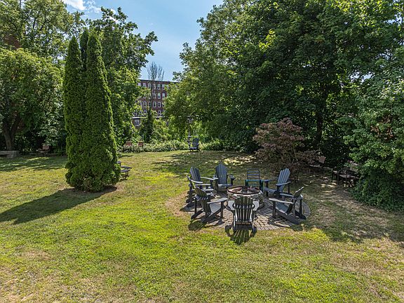 3rd image of 1 Saco Island Terrace #139