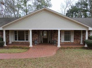 2737 N Arendell Way, Tallahassee, FL 32308