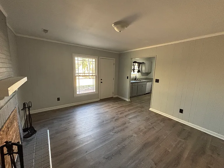 3204 Waterford Dr — Photo 12