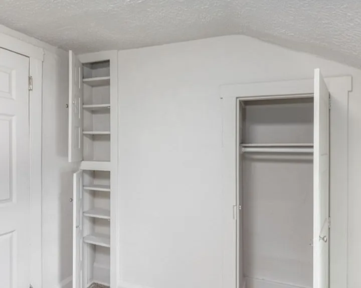 344 Fenton Ave NE — Photo 11