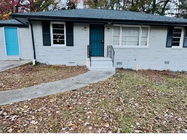 2804 Long Way #B, Decatur, GA 30032