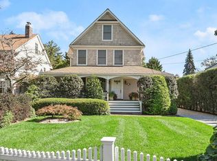 314 Sound Beach Ave, Old Greenwich, CT 06870