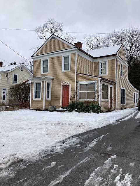 1st image of 1666 Main St #301