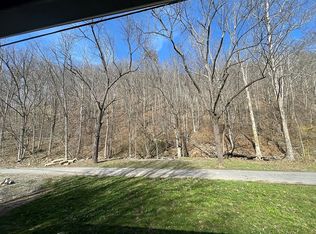 629 Pleasant Hill Rd, Princeton, WV 24739