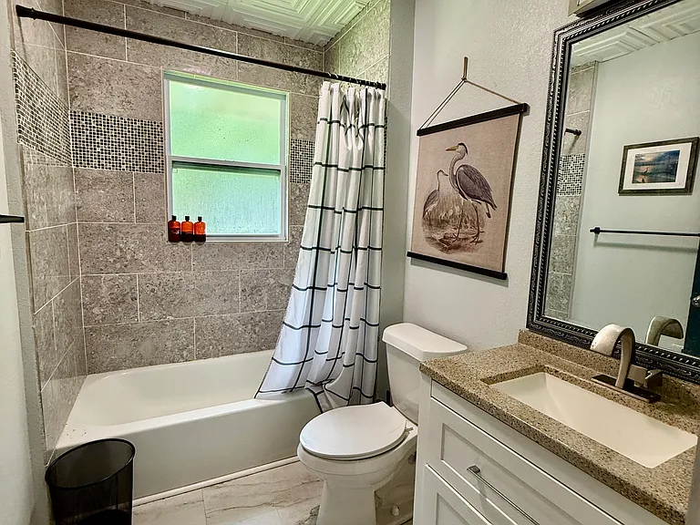2624 W Desoto St #A — Photo 22