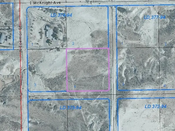 Purleys Peak St, Moapa, NV 89025