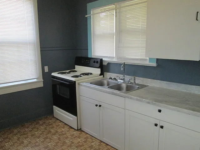1359 N Main St #B — Photo 14