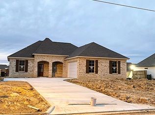 129 Lashonda Cir, Canton, MS