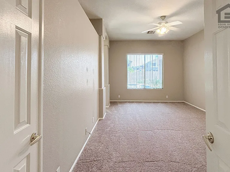 5946 W Sack Dr — Photo 15