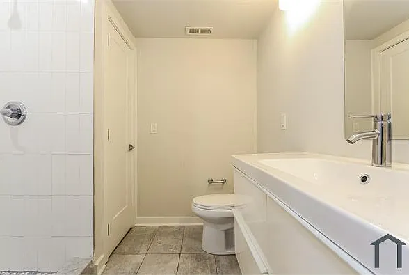 2102 N Percy St #1 — Photo 12