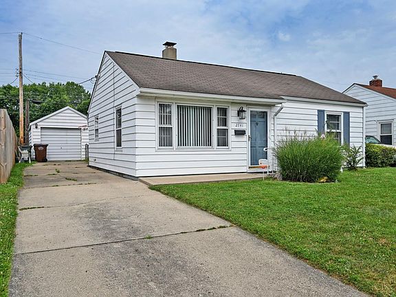 2nd image of 2741 Hilda Ave