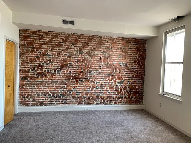 100 Arch St — Photo 5