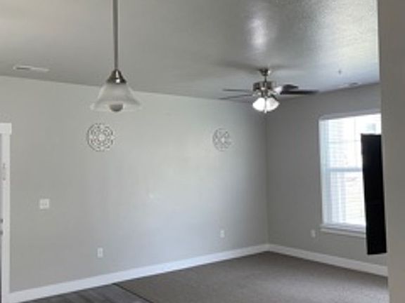4th image of 4243 W McKellen Dr