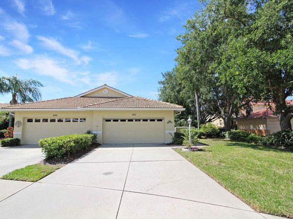 251 Vista Del Lago Way