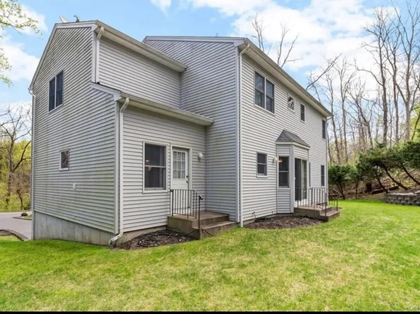 (undisclosed Address), Smithtown, NY 11787