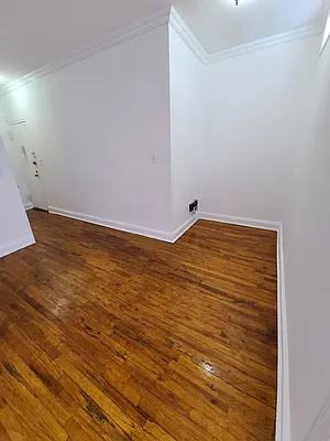 Rented by Corcoran | media 21