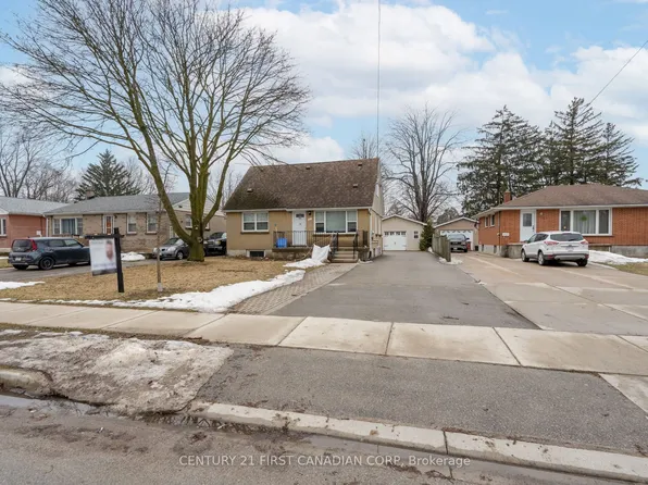 321 Spruce St, London, ON N5W 4N2