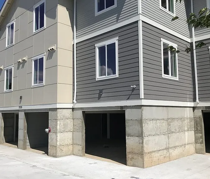 2008 Cherry St — Photo 18
