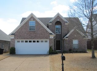 220 Magnolia Garden Ln, Oakland, TN 38060
