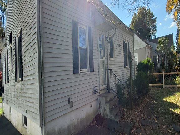 5th image of 43 Ziegler Ave