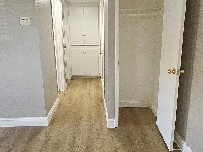 5893 S Land Park Dr — Photo 24