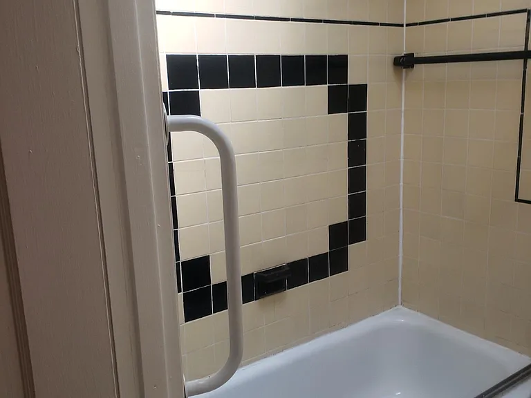 7322 Malvern Ave — Photo 6