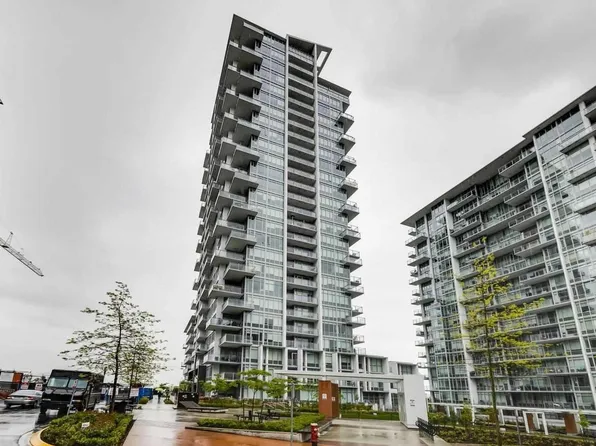 258 Nelsons Ct #807, New Westminster, BC V3L 0J9