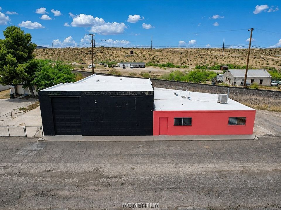 1st image of 716 Topeka Street
