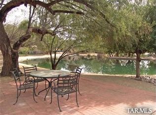 2550 N Falling Water Ct, Tucson, AZ 85749