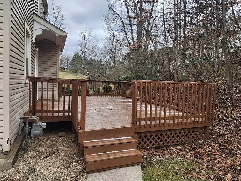 6222 Highland Dr — Photo 2