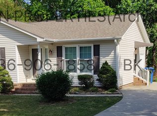 110 Brookhollow Ln, Archdale, NC 27263