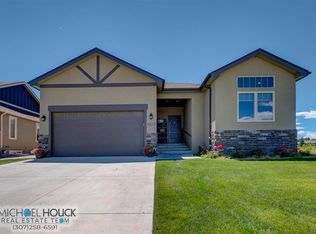 5213 Henning Loop, Casper, WY 82609