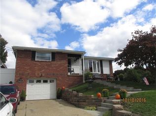 34 Pleasant Valley Dr, Monongahela, PA 15063