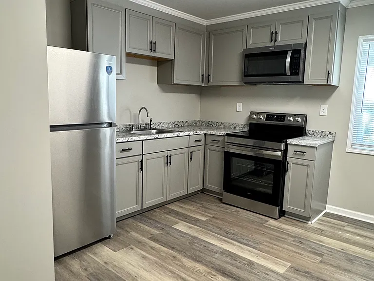 1312 Barnes St — Photo 21
