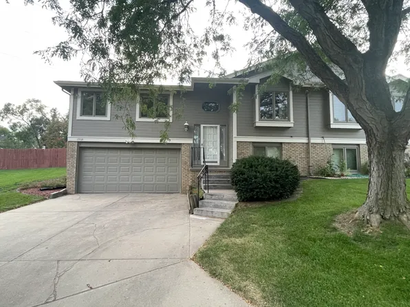 15531 Mason Cir, Omaha, NE 68154