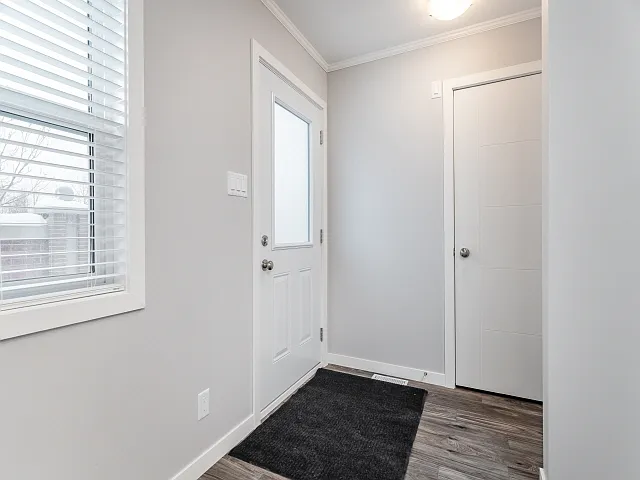 107 Thode Ave — Photo 59
