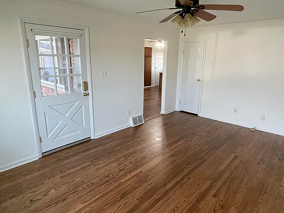 5th image of 3331 Fir Tree Ln