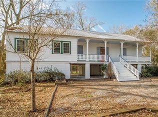 2224 Monroe St, Mandeville, LA 70448
