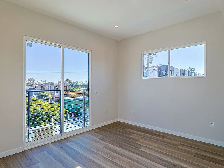 5517 Glennie Ln — Photo 30