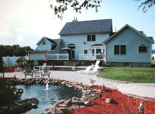 8 Ayres Ct, Circleville, NY 10919