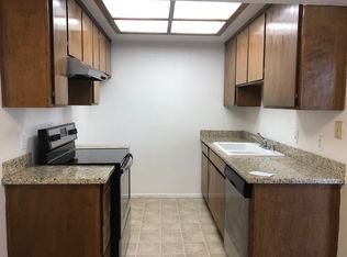 6412 Benning St APT 8, Orangevale, CA 95662
