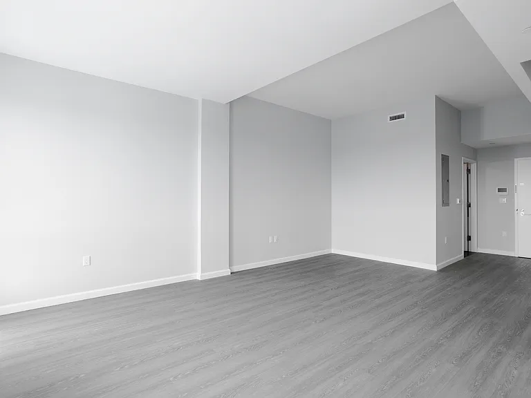 183-03 Hillside Ave #6B — Photo 5