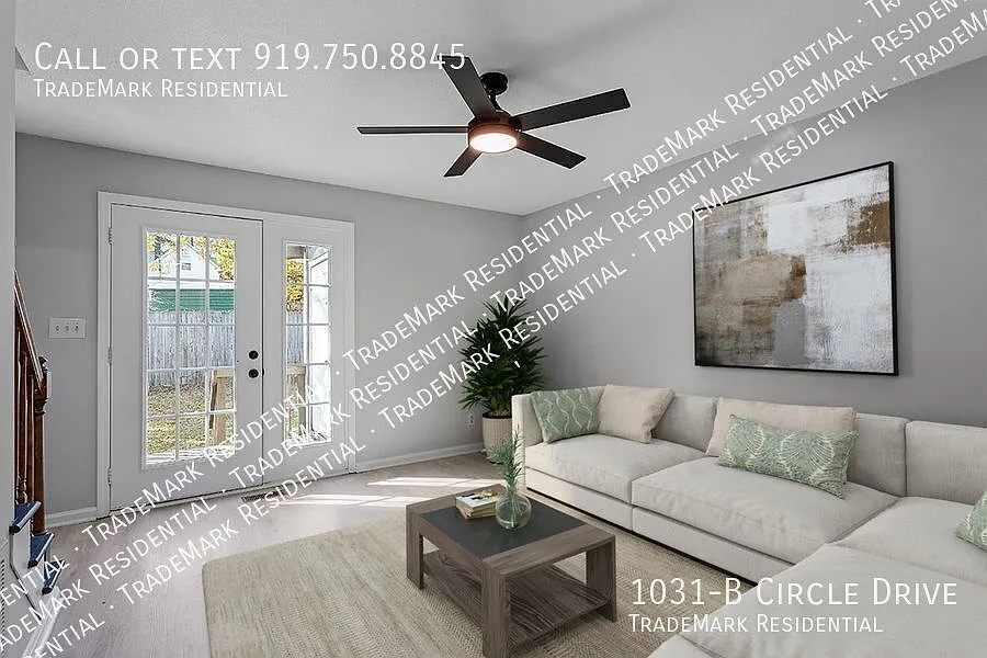 Building Photo - 1031B Circle Dr